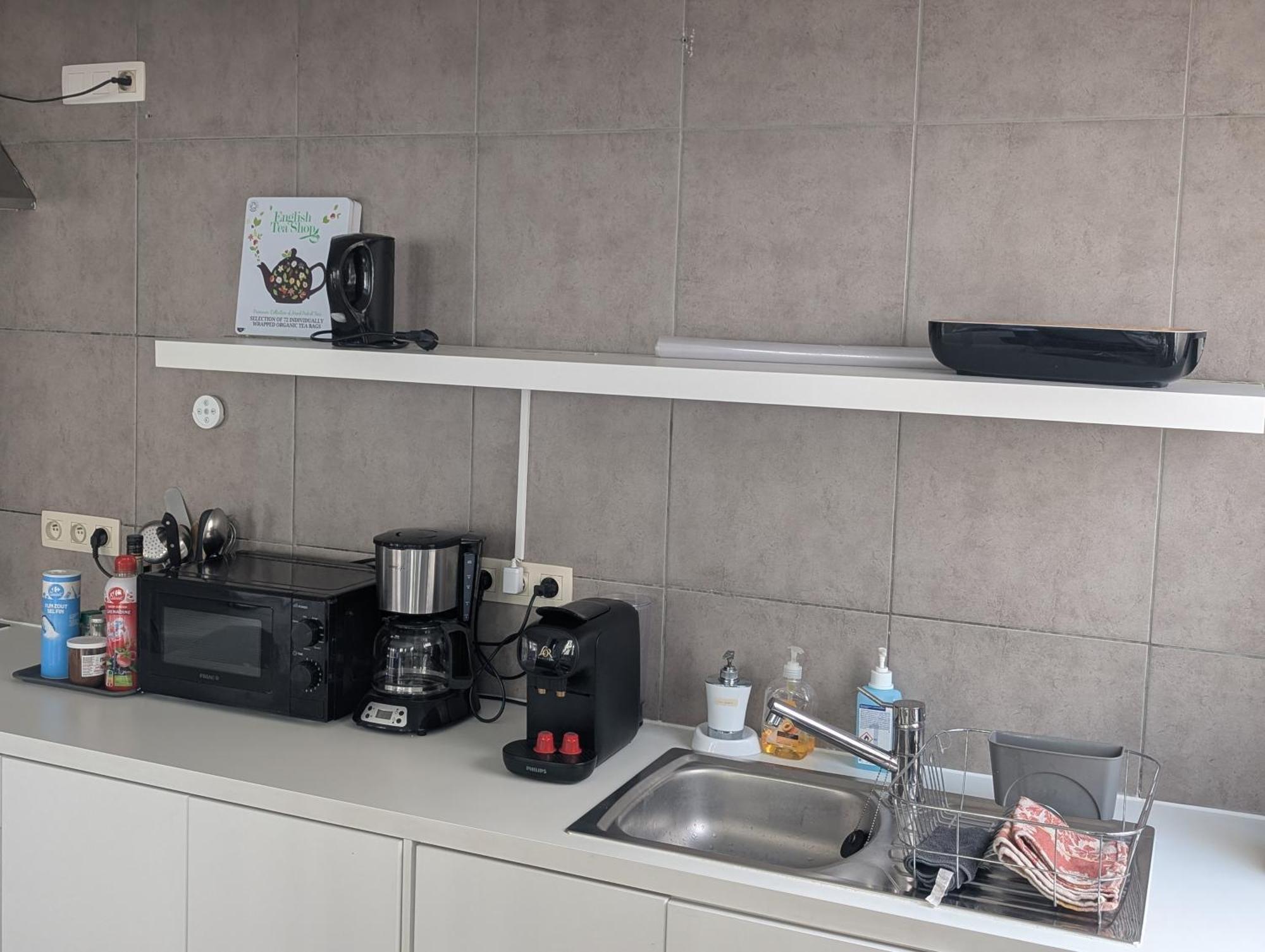 Appartement Spacieux Avec Parking Et Terrasse De Panne Exterior foto
